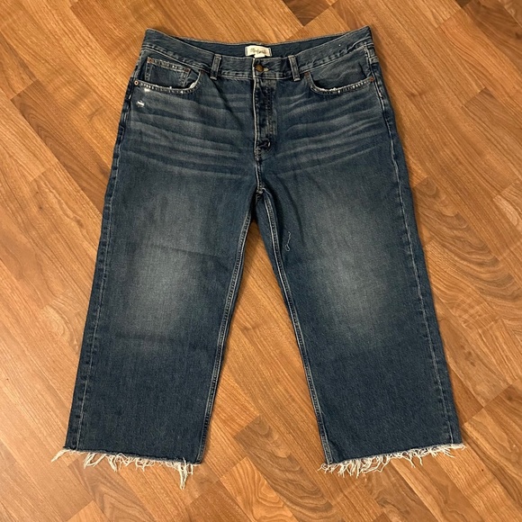 EUC Madewell Low-Slung Baggy Crop Jeans - size 32P - Picture 2 of 5